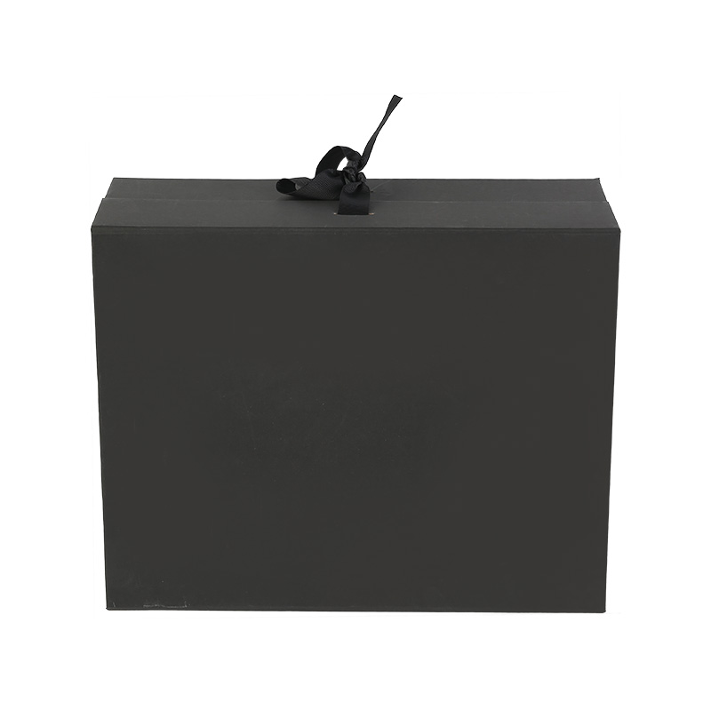 Glossy Black Magnetic Gift Packaging Box with Ribbon